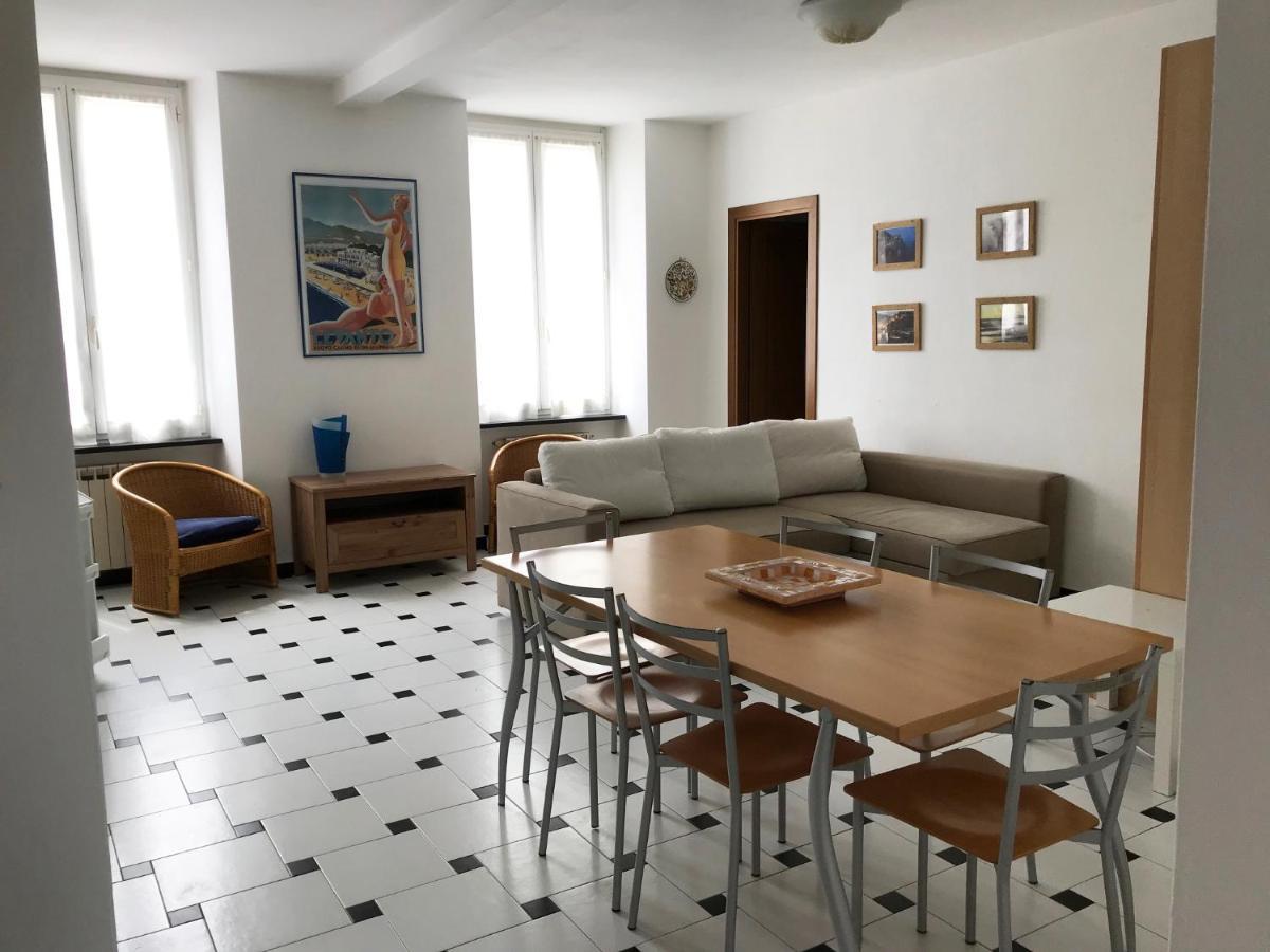 Piazza Staglieno - Appartamento Centralissimo A 30M Dalla Spiaggia Levanto Ngoại thất bức ảnh
